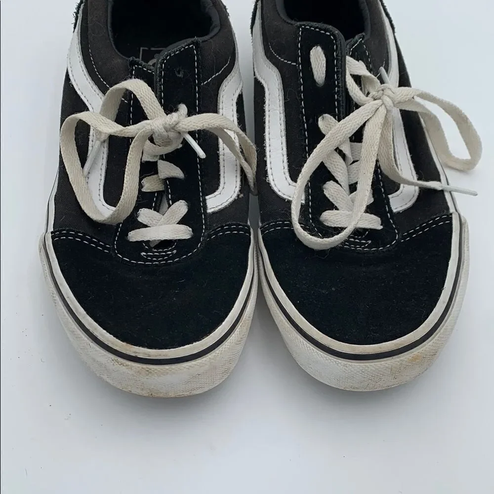 Vans Kids Black and White Sneakers boys size 5